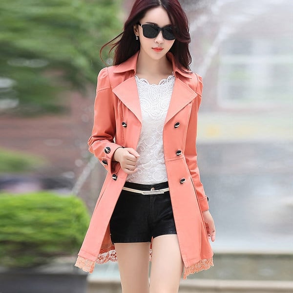 Дамско есенно зимно пролетно палто със средна дължина и в няколко топ цветове жълто, червено, праскова, бордо слим дантела