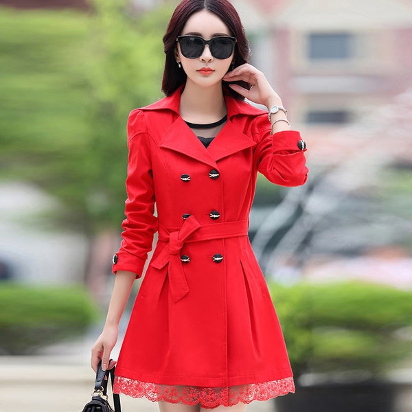 Дамско есенно зимно пролетно палто със средна дължина и в няколко топ цветове жълто, червено, праскова, бордо слим дантела