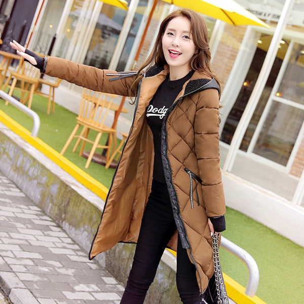 Дамски зимни якета с качулка памучни дъбели и дълги от изкуствена кожа сиви, черни, зелени, кафяви