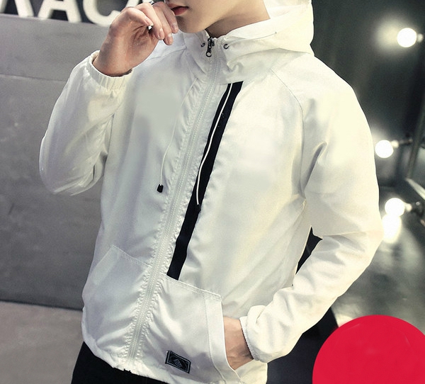 Мъжки пролетно-есенни якета в много различни модели и цветове подходящи за ежедневие