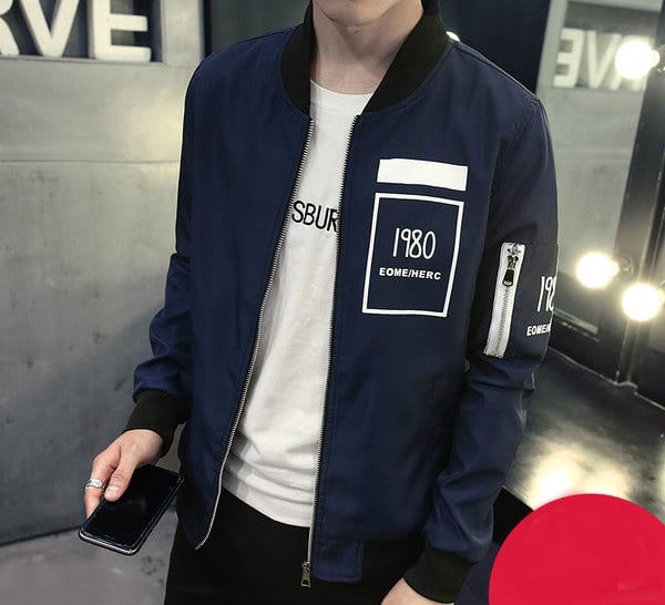 Мъжки пролетно-есенни якета в много различни модели и цветове подходящи за ежедневие