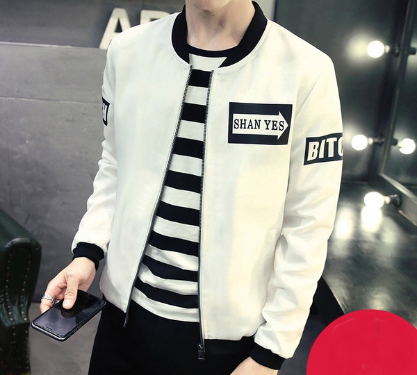 Мъжки пролетно-есенни якета в много различни модели и цветове подходящи за ежедневие