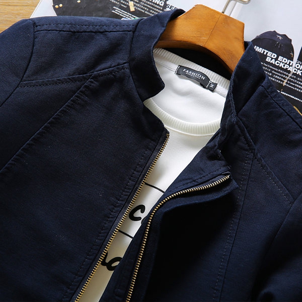 Мъжки дънкови якета в черен,червен,бежов и син цвят тип слим с права яка