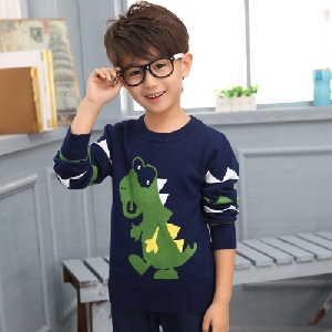 Детски пуловери подходящи за момчета в различни цветове с анимации