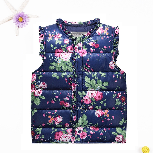 Детски елеци в най-различни цветове и мотиви с пълнеж от гуши пух