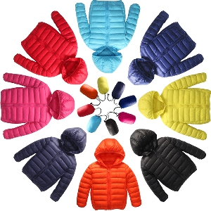 Есенно-зимни якета в осем цвята за момчета 