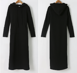 Long σπορ φόρεμα σε μαύρο χρώμα με κουκούλα.