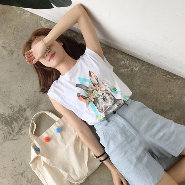 Модерни дамски потници с различни цветове и мотиви. 