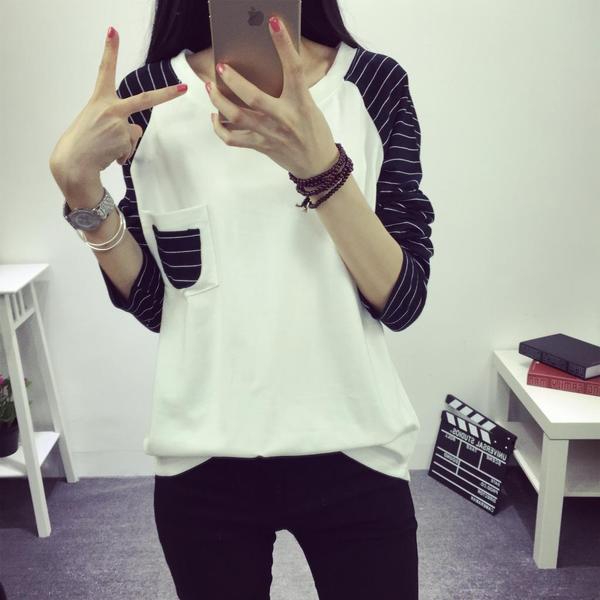 Памучна блуза с дълги раирани ръкави