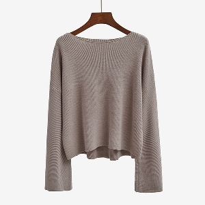 Плетен широк пуловер с дълъг ръкав