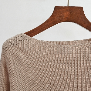 Плетен широк пуловер с дълъг ръкав