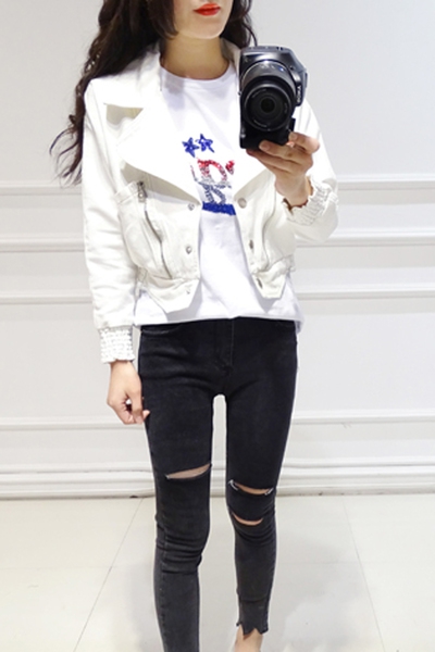 Бяло късо яке с дълъг ръкав с ластик