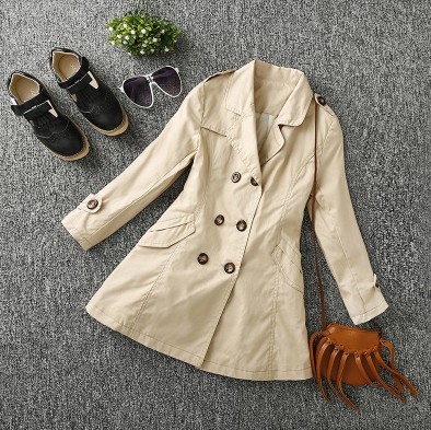 Παιδικά φθινοπωρινά παλτά για μικρές κυρίες σε δέκα ζεστά χρώματα.