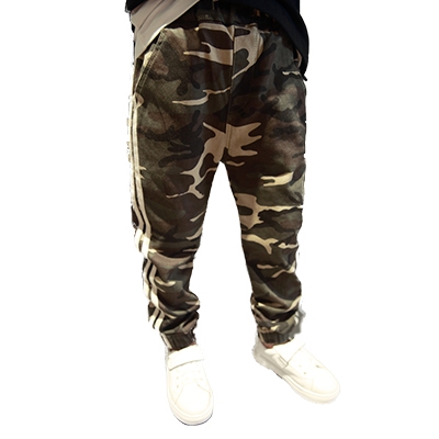 Детски ежедневни камуфлажени панталони за момчета. 