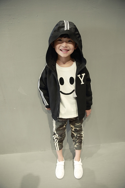 Детски ежедневни камуфлажени панталони за момчета. 