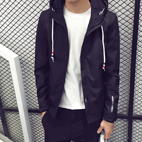 Λεπτά ανδρικά  μπουφάν  για το φθινόπωρο με κουκούλα - 4 μοντέλα