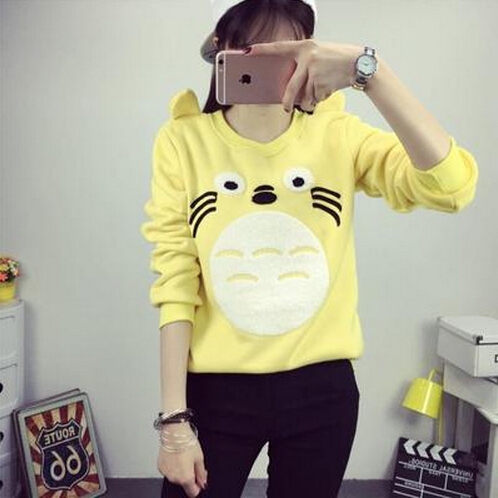 Дамски пуловери с различни десени - Жълт, Червен, Сив, Бял, Розов цвят.