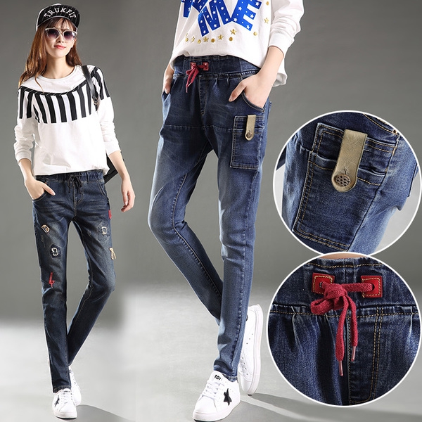 Есенни женски дънки в различни мотиви.