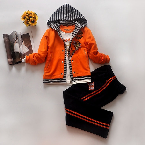 Детски комплект от три части - Блуза, суичър и панталон - Оранжев, Розов, Червен цвят.