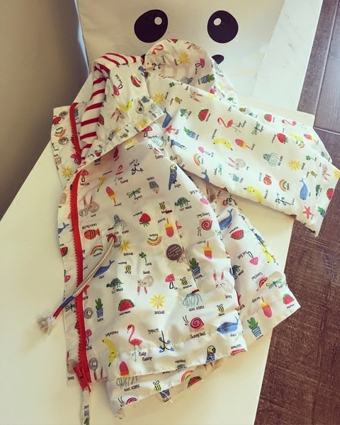 Μπουφάν άνοιξη-φθινόπωρο με κουκούλα - ροζ και ροζ.