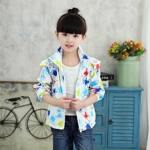 Детски пролетно-есенни якета за момичета различни модели и принтове .