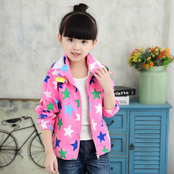 Детски пролетно-есенни якета за момичета различни модели и принтове .