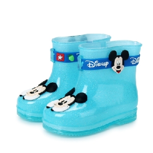 Βρεφικές μπότες Minnie και Mickey Mouse για τα αγόρια και τα κορίτσια με βελούδι  και χωρίς βελούδι.