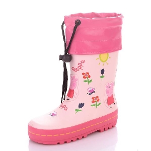 Ροζ ελαστικές μπότες για κορίτσια κατάλληλες για τις βροχερές μέρες.