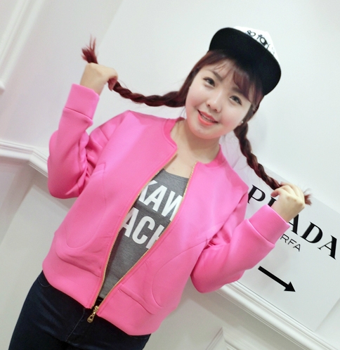 Спортно бейзболно дамско яке в свежи цветове 