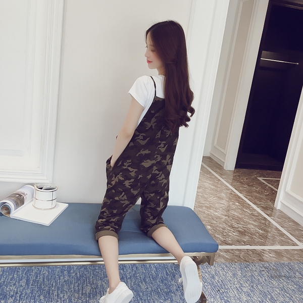 Дамски гащеризон дълъг до колената във войнишки принт