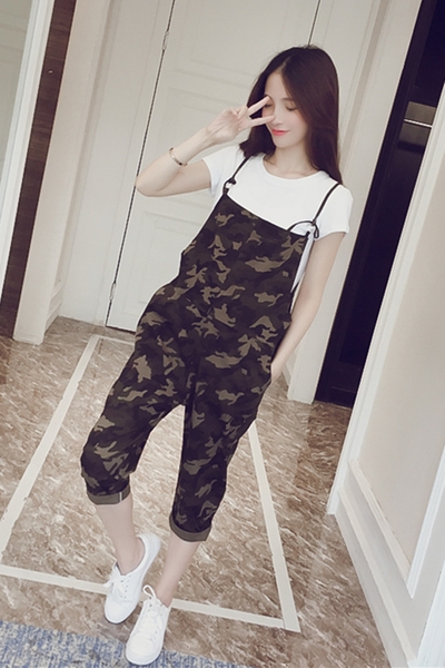 Дамски гащеризон дълъг до колената във войнишки принт