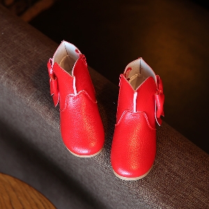 Μπότες με κορδέλα για κορίτσια σε  Κόκκινο , Μαύρο και  Ροζ χρώμα.