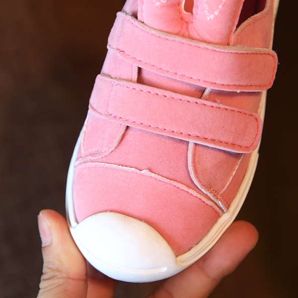 Детски маратонки за момичета със заешки ушички в зелен, розов и жълт модел