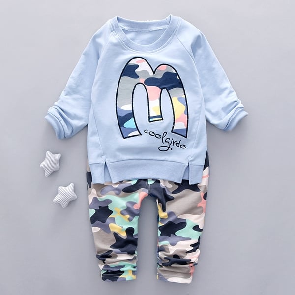 Бебешки комплекти от две части блузка и панталони за момчета и момичета-13 модела.