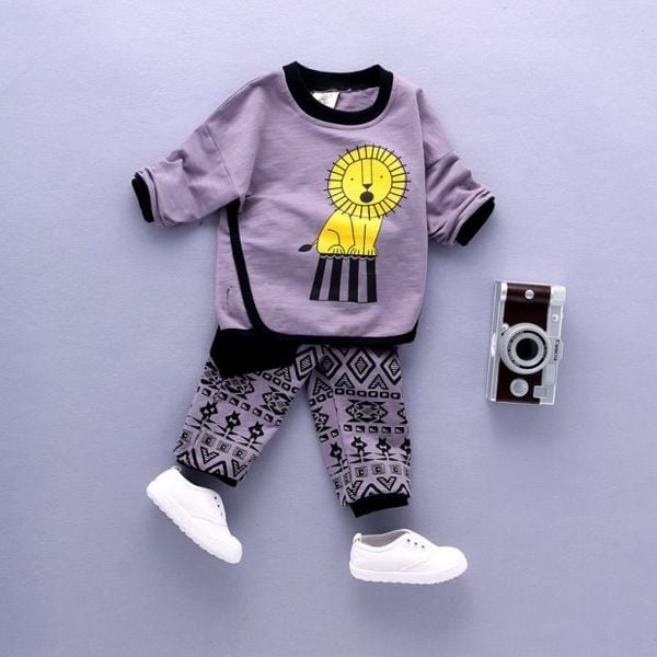 Бебешки комплекти от две части блузка и панталони за момчета и момичета-13 модела.