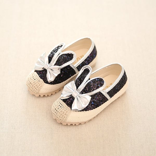 Детски обувки за момичета с панделка и заешки ушички. 