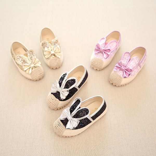 Детски обувки за момичета с панделка и заешки ушички. 