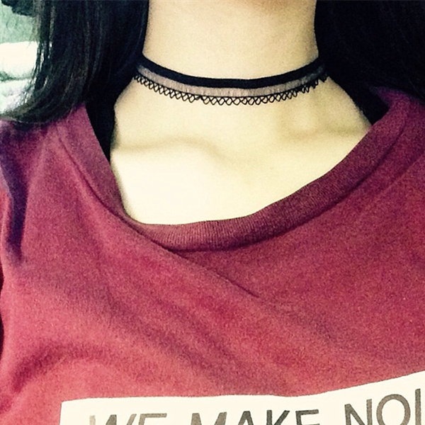 Стилни дамски огърлици над 50 модела 