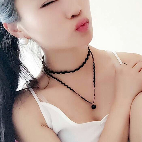 Стилни дамски огърлици над 50 модела 