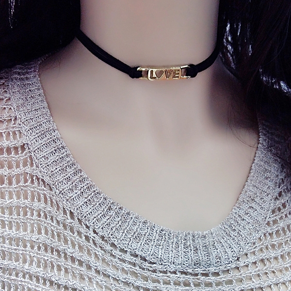 Стилни дамски огърлици над 50 модела 