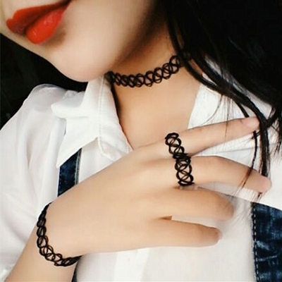 Стилни дамски огърлици над 50 модела 