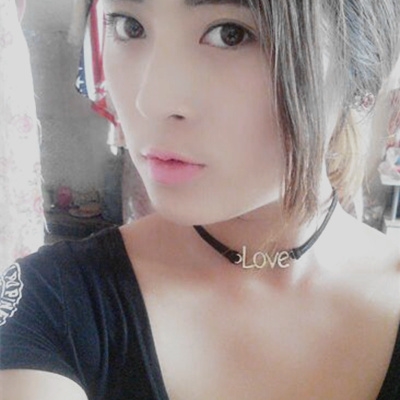 Стилни дамски огърлици над 50 модела 