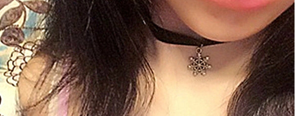 Стилни дамски огърлици над 50 модела 