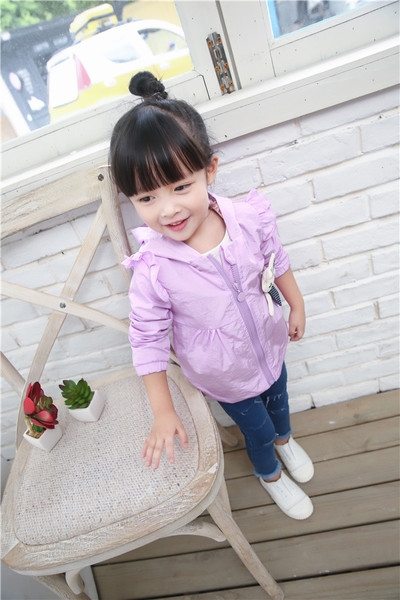 Детски пролетно-есенни якета за момичета в цикламен,розов,светло син и лилав цвят.