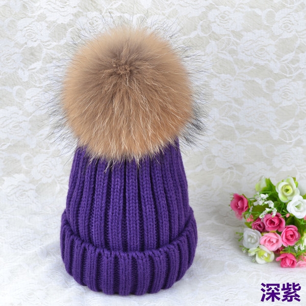 Дамски зимни шапки със свалящ се  пух: Черна, Червена, Бежова, Розова, Жълта, Сива, Бяла