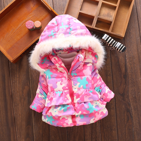 Детски зимни якета и палта за момичета голям избор от цветове и модели.