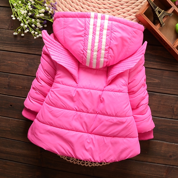 Детски зимни якета и палта за момичета голям избор от цветове и модели.