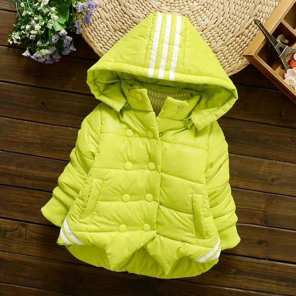 Детски зимни якета и палта за момичета голям избор от цветове и модели.