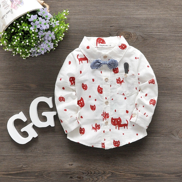 Детски есенни ризки и блузки за момчета различни цветове и модели.