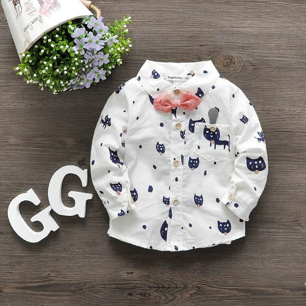 Детски есенни ризки и блузки за момчета различни цветове и модели.